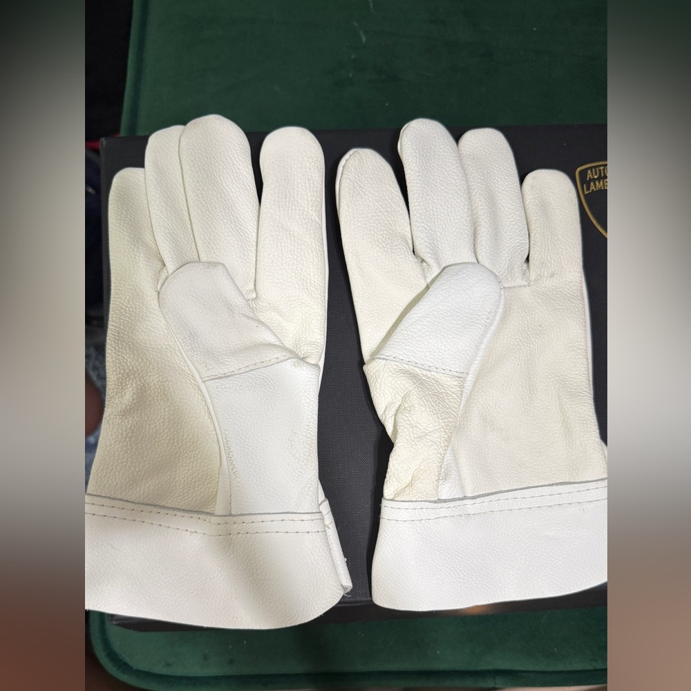 Lamborghini White Leather Toolkit Gloves - Picture 2 of 2